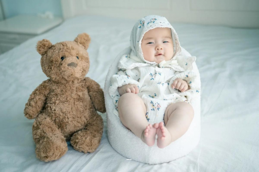 阿坝宝宝挠耳朵是怎么回事